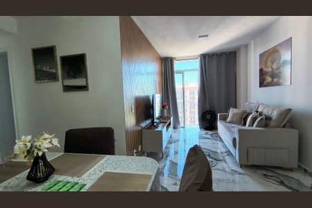 Sala de apartamento à venda com 2 quartos, 60m² em Barra da Tijuca, Rio de Janeiro