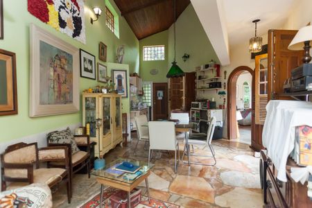 Casa de condomínio à venda com 400m², 4 quartos e 6 vagassala 