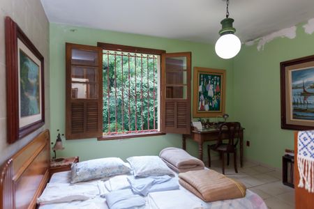 Casa de condomínio à venda com 400m², 4 quartos e 6 vagasquarto 1