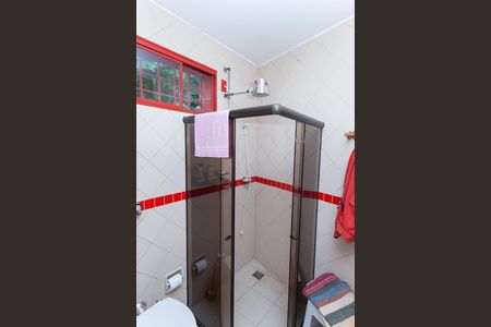 Casa de condomínio à venda com 400m², 4 quartos e 6 vagasBanheiro suite 1