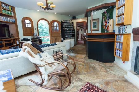 Casa de condomínio à venda com 400m², 4 quartos e 6 vagassuite 2