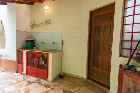 Casa de condomínio à venda com 400m², 4 quartos e 6 vagasÁrea de Serviço