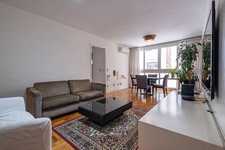 Sala de apartamento à venda com 2 quartos, 108m² em Cerqueira César, São Paulo