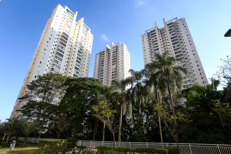 Apartamento para alugar com 95m², 3 quartos e 2 vagasFachada