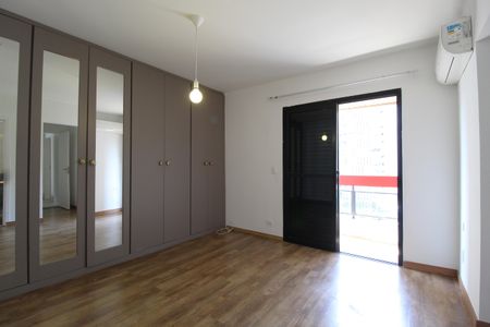 Apartamento para alugar com 143m², 3 quartos e 2 vagasQuarto 3 - Suíte