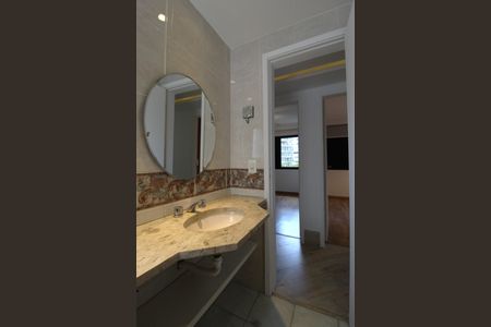 Apartamento para alugar com 143m², 3 quartos e 2 vagasBanheiro Social