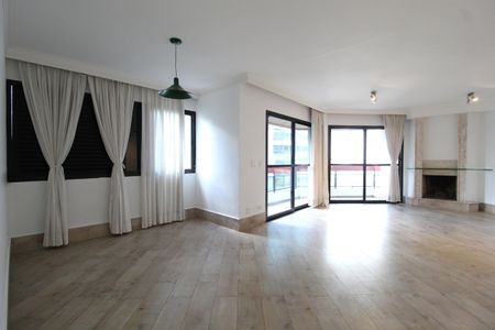 Apartamento para alugar com 143m², 3 quartos e 2 vagasSala