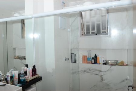 Apartamento para alugar com 66m², 2 quartos e 1 vagaBanheiro