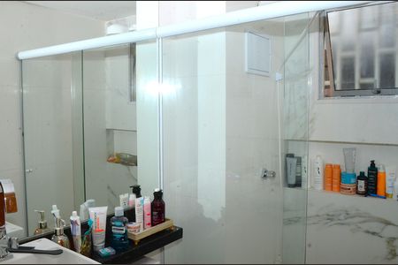 Apartamento para alugar com 66m², 2 quartos e 1 vagaBanheiro