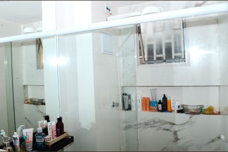 Apartamento para alugar com 66m², 2 quartos e 1 vagaBanheiro