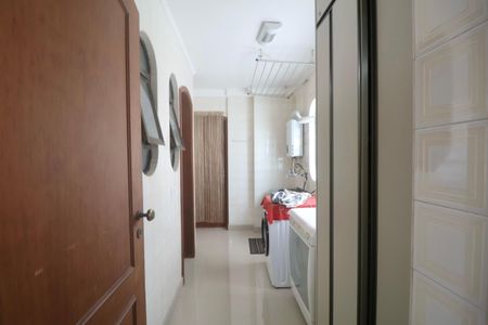 Apartamento para alugar com 287m², 4 quartos e 2 vagasÁrea de Serviço