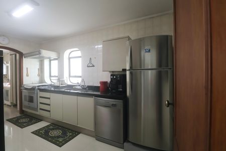 Apartamento para alugar com 287m², 4 quartos e 2 vagasCozinha