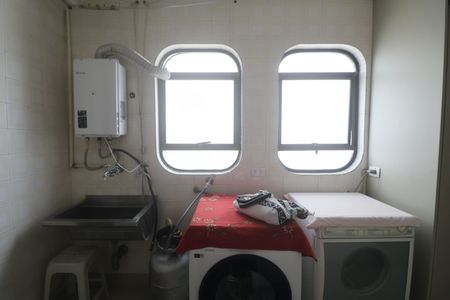 Apartamento para alugar com 287m², 4 quartos e 2 vagasÁrea de Serviço