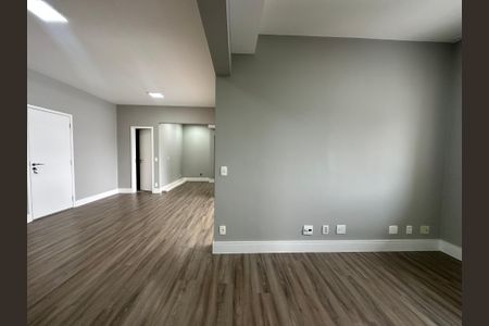 Apartamento para alugar com 107m², 2 quartos e 2 vagasSala