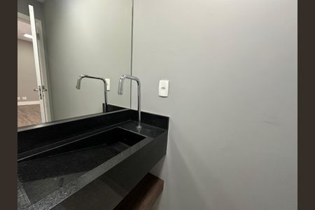 Apartamento para alugar com 107m², 2 quartos e 2 vagasLavabo