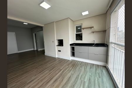 Apartamento para alugar com 107m², 2 quartos e 2 vagasVaranda