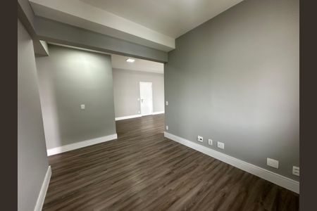 Apartamento para alugar com 107m², 2 quartos e 2 vagasSala