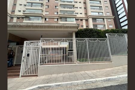 Apartamento para alugar com 107m², 2 quartos e 2 vagasFachada e portaria