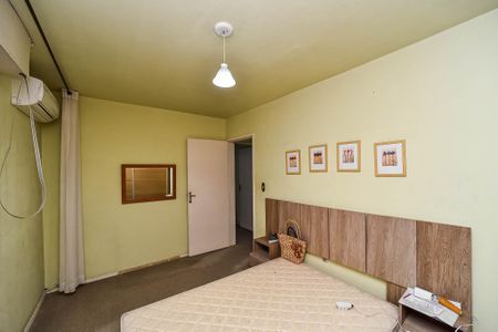 Casa à venda com 131m², 3 quartos e 2 vagasQuarto 1