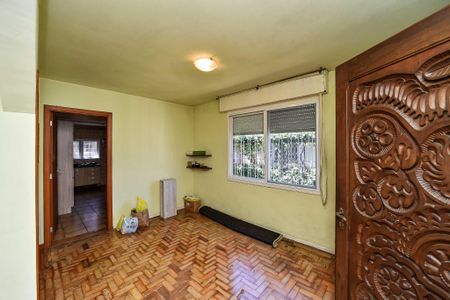 Casa à venda com 131m², 3 quartos e 2 vagasSala