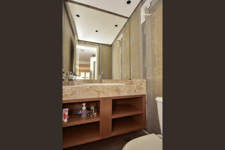 Casa de condomínio à venda com 466m², 3 quartos e 4 vagasLavabo 1