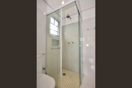 Casa de condomínio à venda com 466m², 3 quartos e 4 vagasBanheiro 1 da Suíte  3