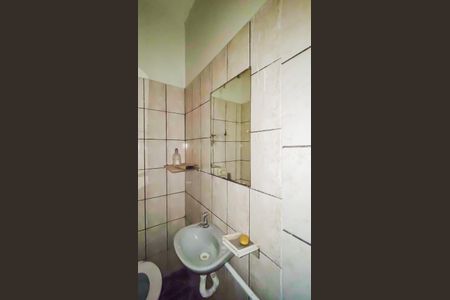 Casa para alugar com 30m², 1 quarto e sem vaga