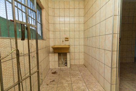 Casa para alugar com 30m², 2 quartos e sem vagaÁrea de Serviço