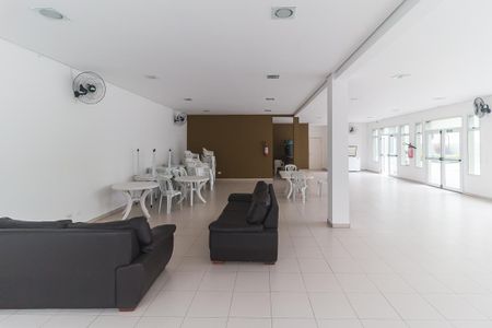 Apartamento para alugar com 56m², 2 quartos e 1 vaga Apartamento para alugar com 56m², 2 quartos e 1 vagaÁrea comum - Salão de festas