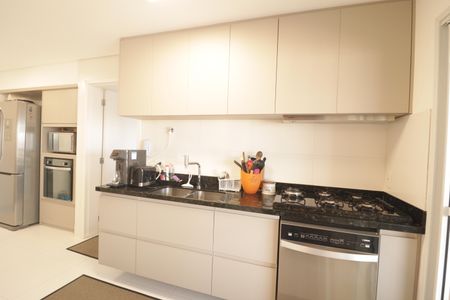 Apartamento à venda com 152m², 3 quartos e 3 vagasCozinha