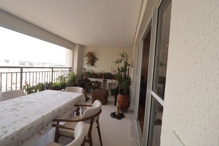 Sala de apartamento à venda com 3 quartos, 152m² em Centro, Jundiaí