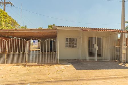 Casa para alugar com 55m², 2 quartos e 1 vagaFachada