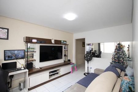 Sala  de casa para alugar com 2 quartos, 65m² em Vila Constança, São Paulo