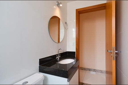 Apartamento à venda com 74m², 3 quartos e 2 vagasBanheiro Social