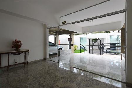 Apartamento à venda com 74m², 3 quartos e 2 vagasHall de entrada