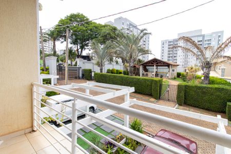 Casa de condomínio à venda com 147m², 3 quartos e 2 vagas Casa de condomínio à venda com 147m², 3 quartos e 2 vagasQuarto 1