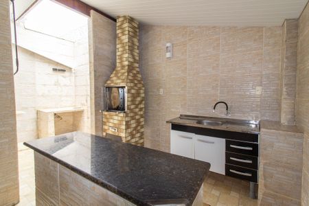 Casa de condomínio à venda com 147m², 3 quartos e 2 vagas Casa de condomínio à venda com 147m², 3 quartos e 2 vagasÁrea externa