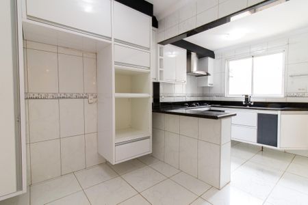 Casa de condomínio à venda com 147m², 3 quartos e 2 vagas Casa de condomínio à venda com 147m², 3 quartos e 2 vagasCozinha