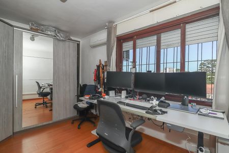 Casa à venda com 183m², 4 quartos e 3 vagasQuarto 3