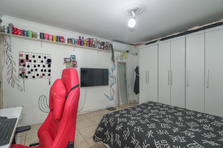 Casa à venda com 183m², 4 quartos e 3 vagasQuarto Suíte
