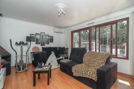 Sala de casa à venda com 4 quartos, 183m² em Cristo Redentor, Porto Alegre