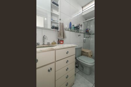 Casa à venda com 183m², 4 quartos e 3 vagasBanheiro Social