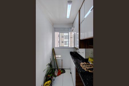 Apartamento para alugar com 68m², 2 quartos e 1 vagaÁrea de Serviço