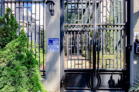 Apartamento para alugar com 68m², 2 quartos e 1 vagaFachada - Plaquinha