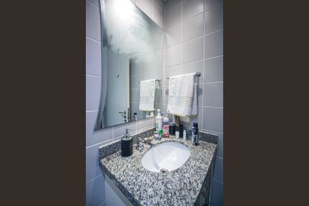 Apartamento para alugar com 57m², 2 quartos e 2 vagasBanheiro