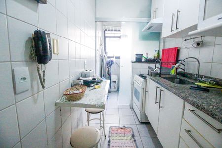 Apartamento para alugar com 57m², 2 quartos e 2 vagasCozinha