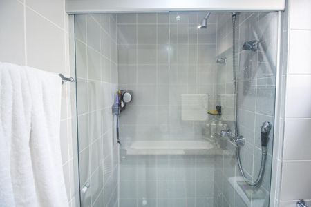 Apartamento para alugar com 57m², 2 quartos e 2 vagasBanheiro