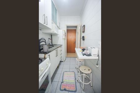 Apartamento para alugar com 57m², 2 quartos e 2 vagasCozinha