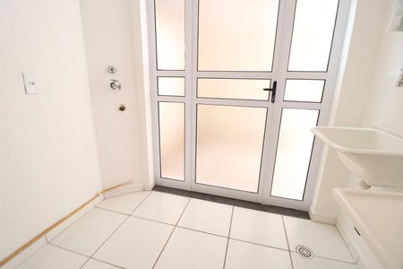 Apartamento para alugar com 45m², 2 quartos e 1 vagaCozinha e Área de Serviço