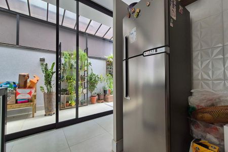 Casa de condomínio à venda com 190m², 3 quartos e 2 vagasÁrea comum - Churrasqueira